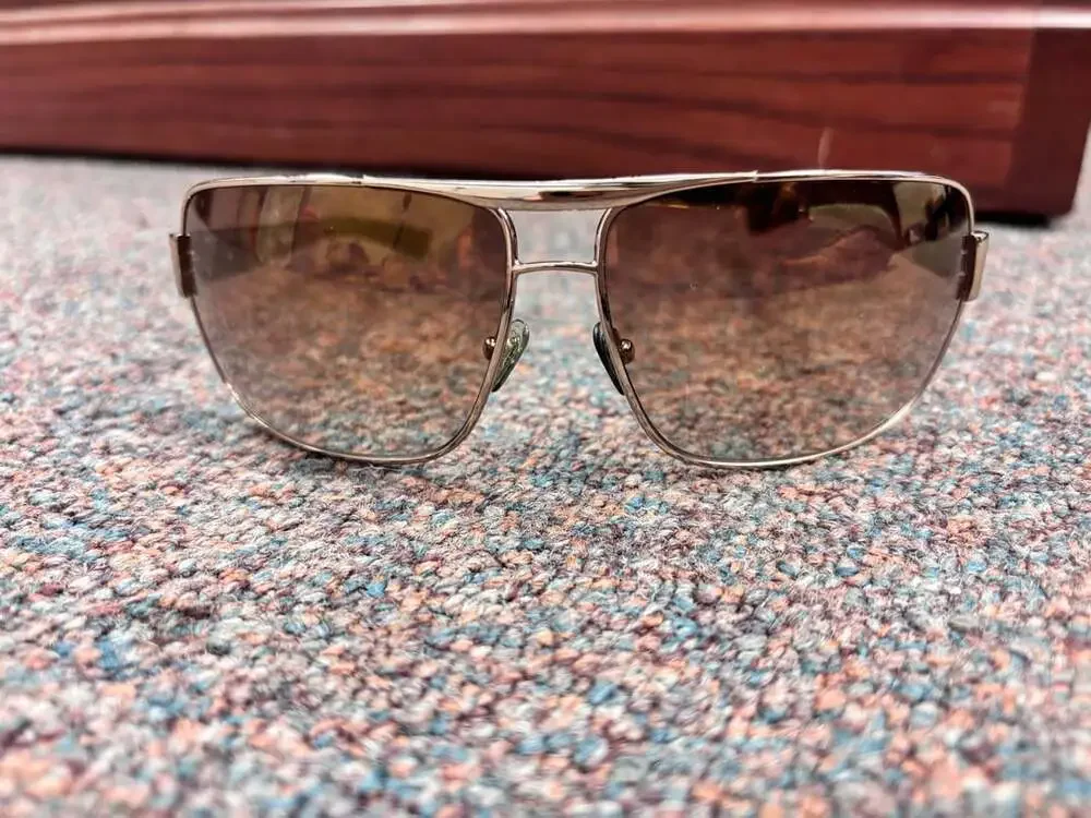 Guess Sunglasses Brown Mirror Pilot Glasses